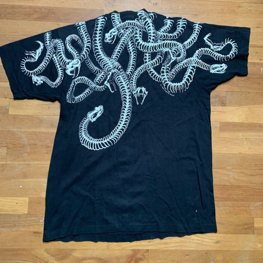 Vintage Liquid Blue Medusa Skull Single Stitch‎ T-Shirt  Snake Skeleton XL 1993 - Picture 3 of 8